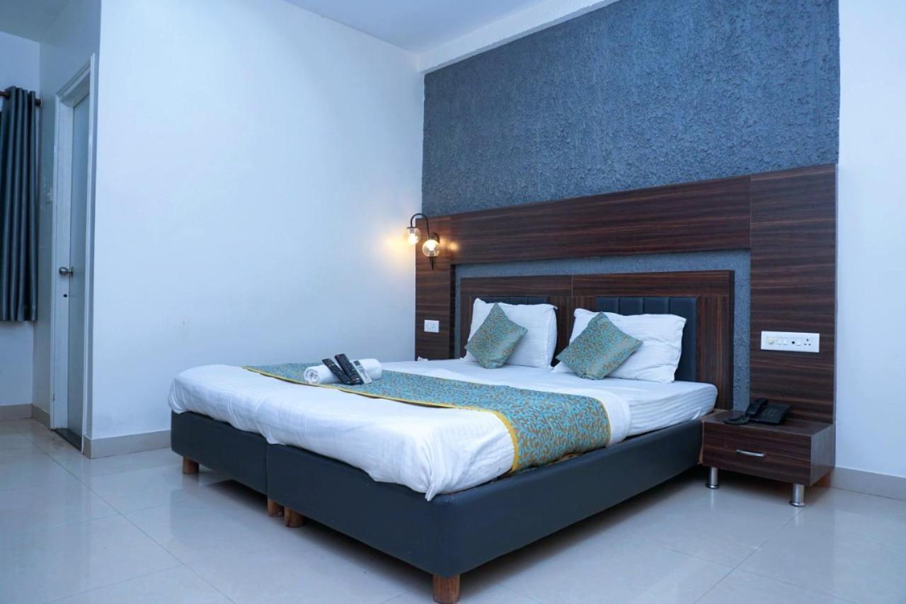 Hotel Shree Gayatri Inn Nagpur Zewnętrze zdjęcie
